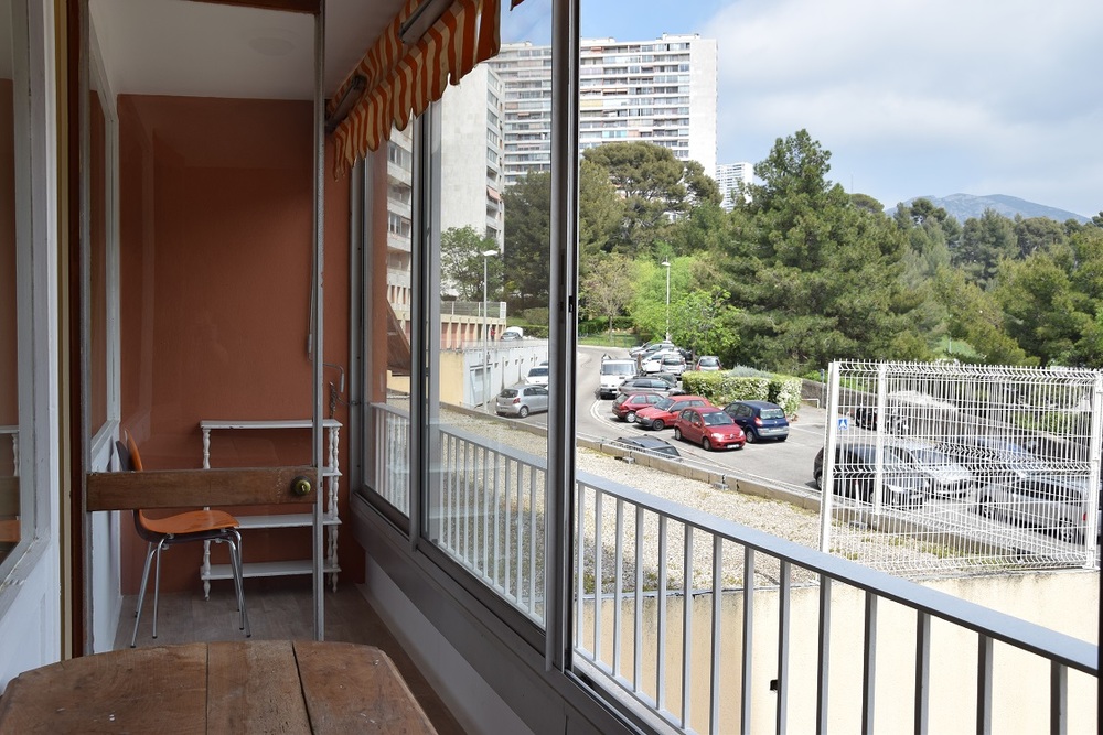 Lumi�re du Sud - Marseille 13009