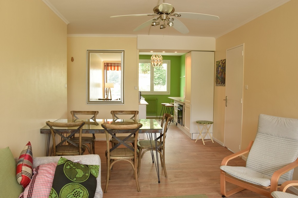 Lumi�re du Sud - Marseille 13009