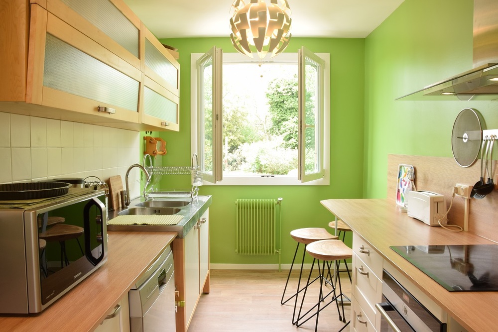 Lumi�re du Sud - Marseille 13009