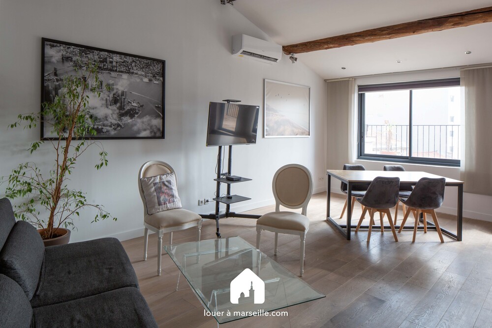 Terrasse Pr�fecture - Marseille 13006