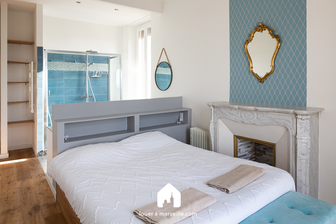 Le Grand Bleu  - MARSEILLE 13008