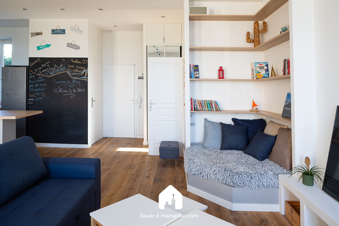 Le Grand Bleu  - MARSEILLE 13008