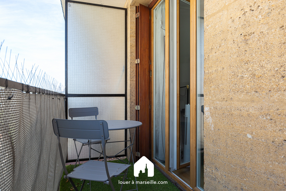 Studio 4  - MARSEILLE 13004