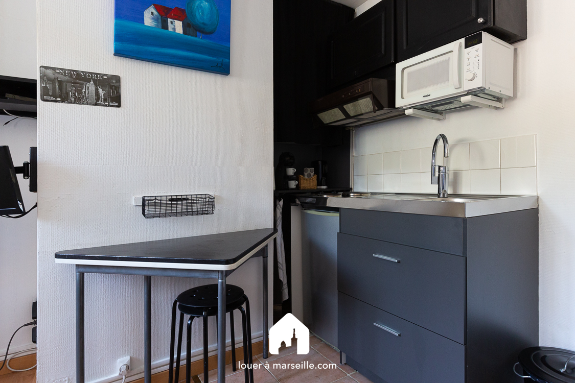 Studette Notre Dame  - MARSEILLE 13006