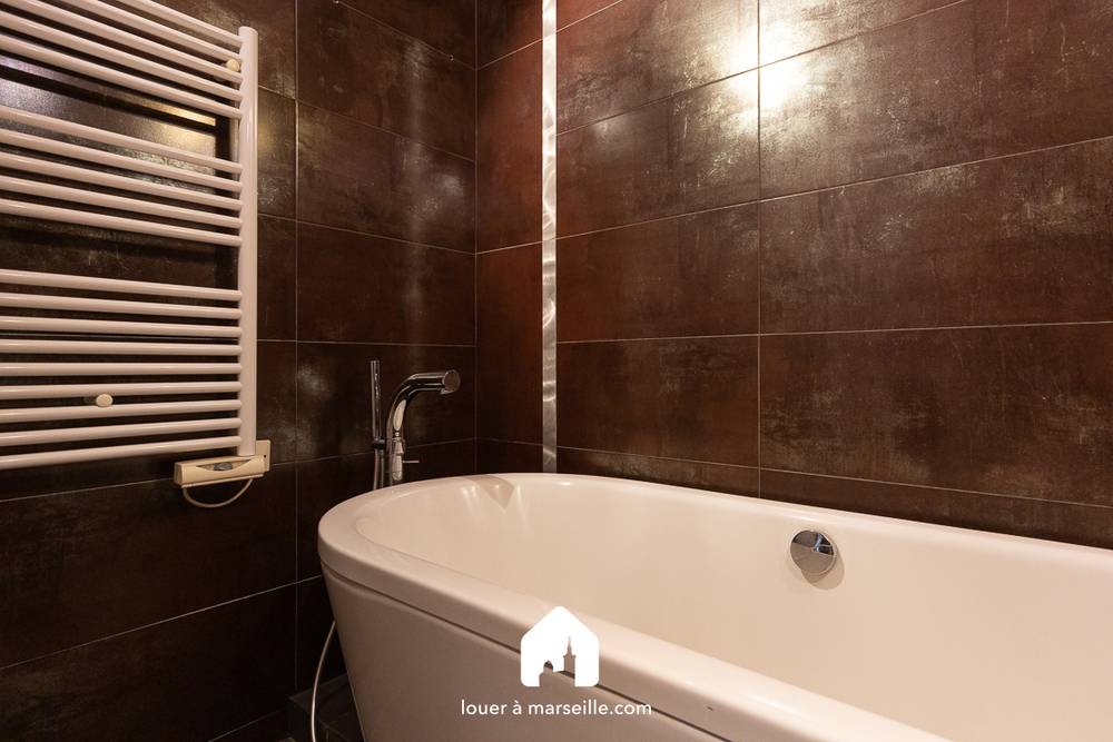 L'id�al Joliette  - Marseille 13002