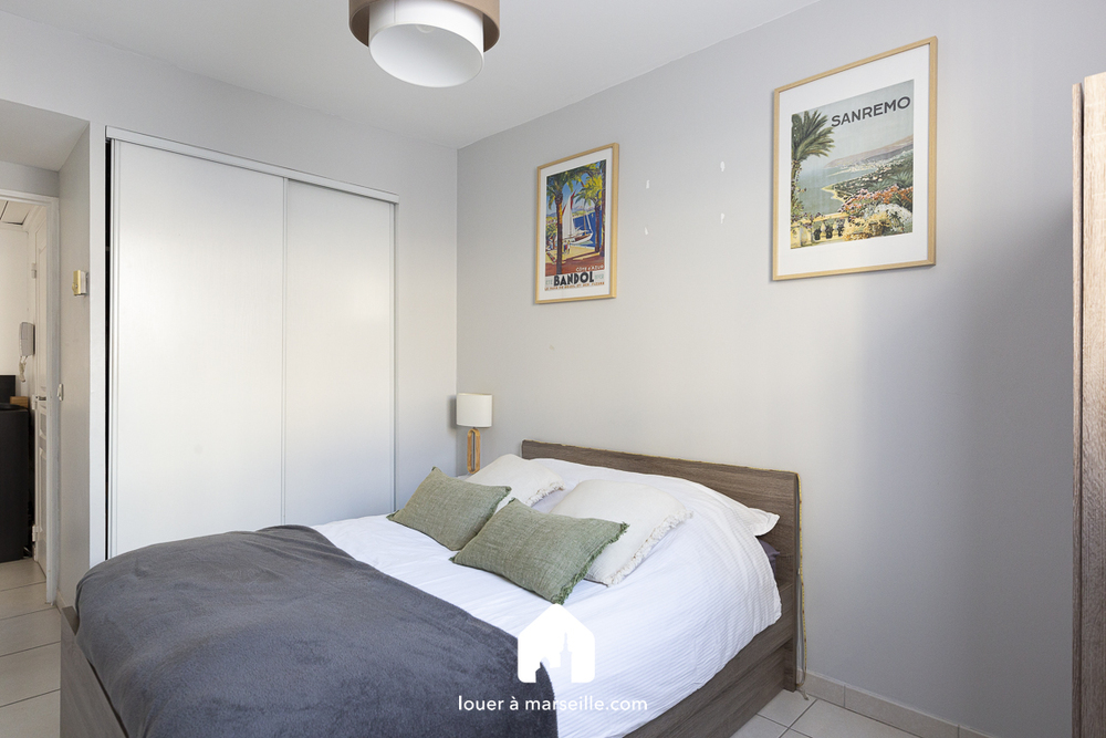 Id�al P�rier - Marseille 13008