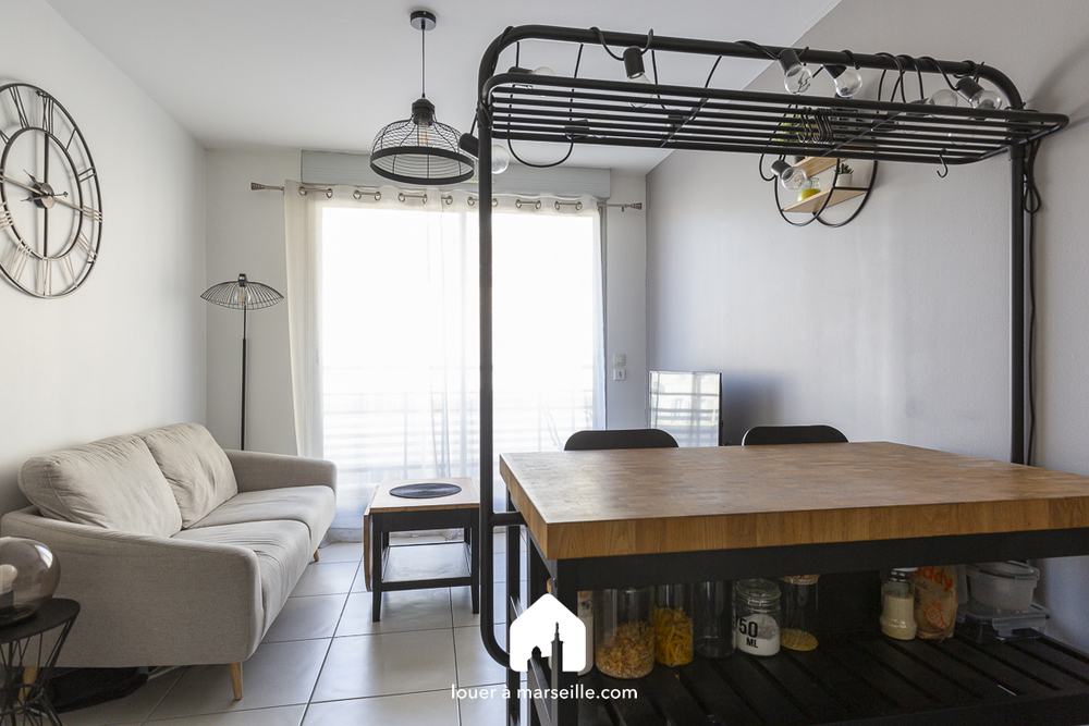 Id�al P�rier - Marseille 13008