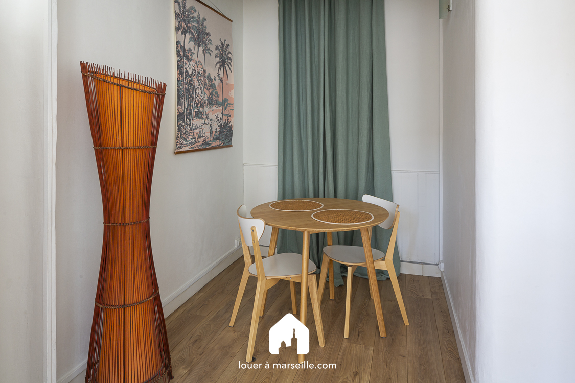 Lumi�re de Baille - Marseille 13005