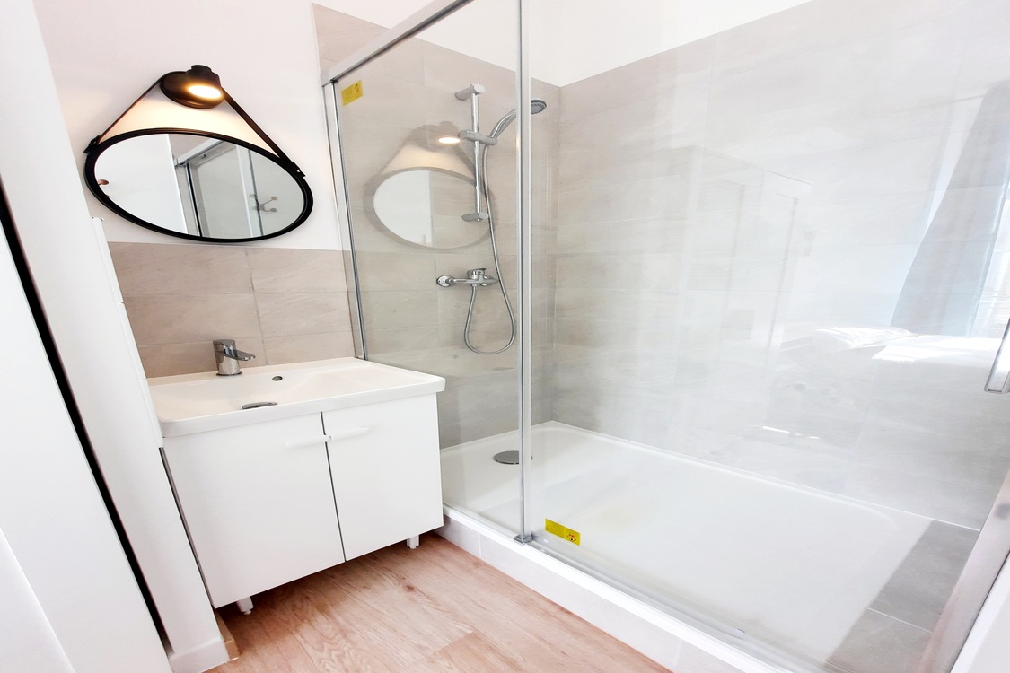 PETITES MARIES - Marseille 13001