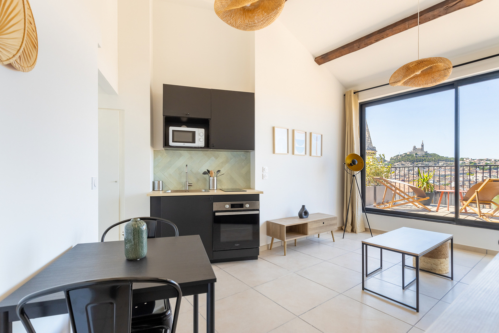 Terrasse lieutaud � - MARSEILLE 13001