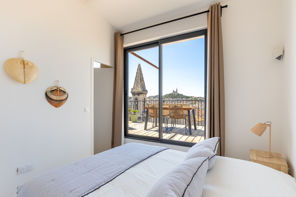 Terrasse lieutaud � - MARSEILLE 13001