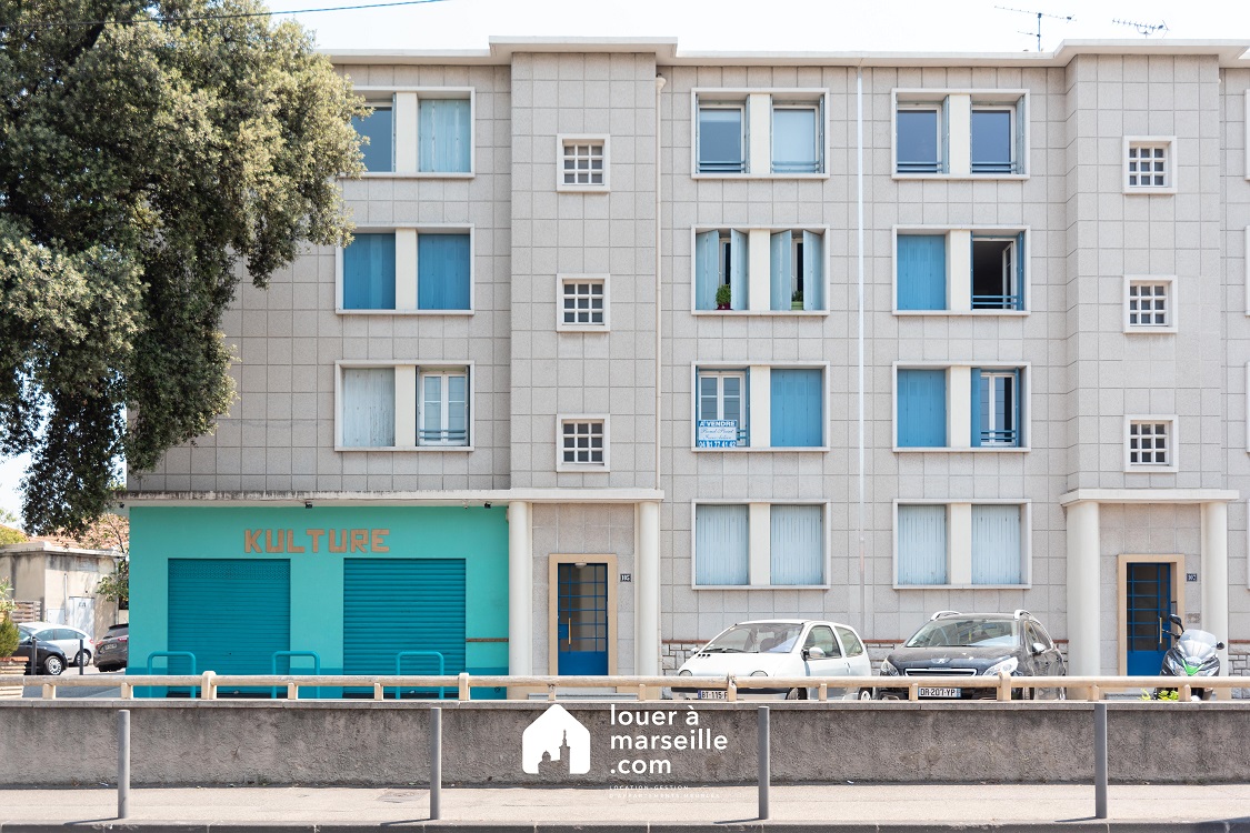 C�t� Bor�ly - Marseille 13008