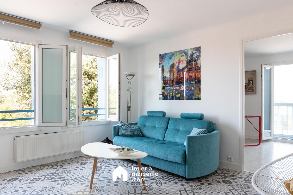 C�t� Bor�ly - Marseille 13008