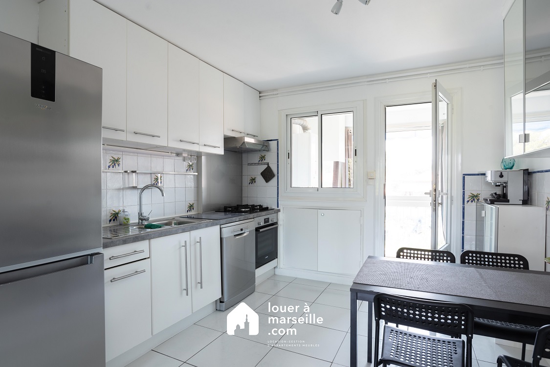 C�t� Bor�ly - Marseille 13008