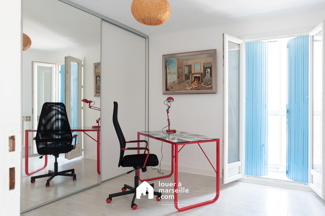 C�t� Bor�ly - Marseille 13008