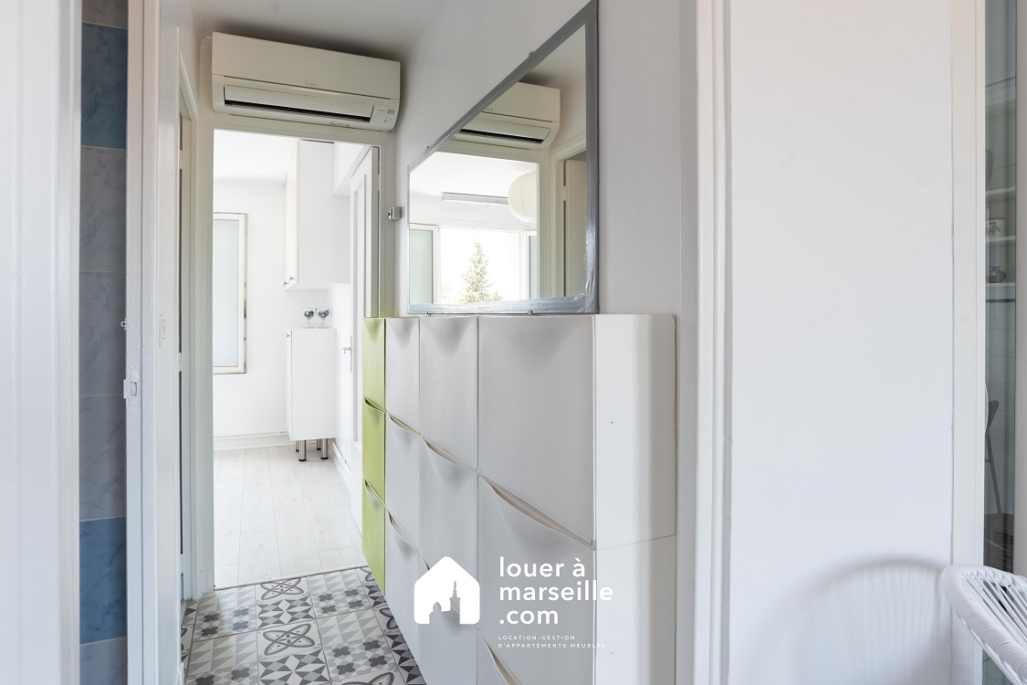 C�t� Bor�ly - Marseille 13008