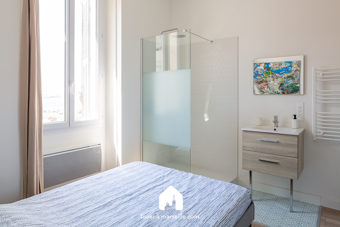 La Plage - MARSEILLE 13008