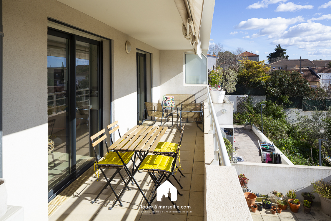 La mer calme - MARSEILLE 13016