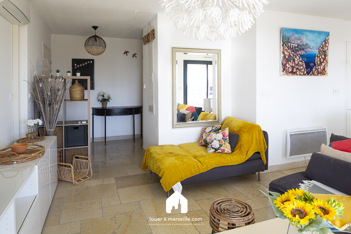 La mer calme - MARSEILLE 13016