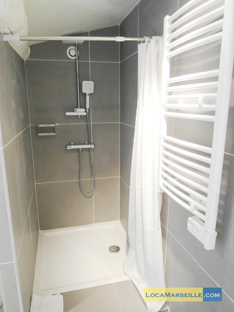 Central avenue* - Marseille 13004