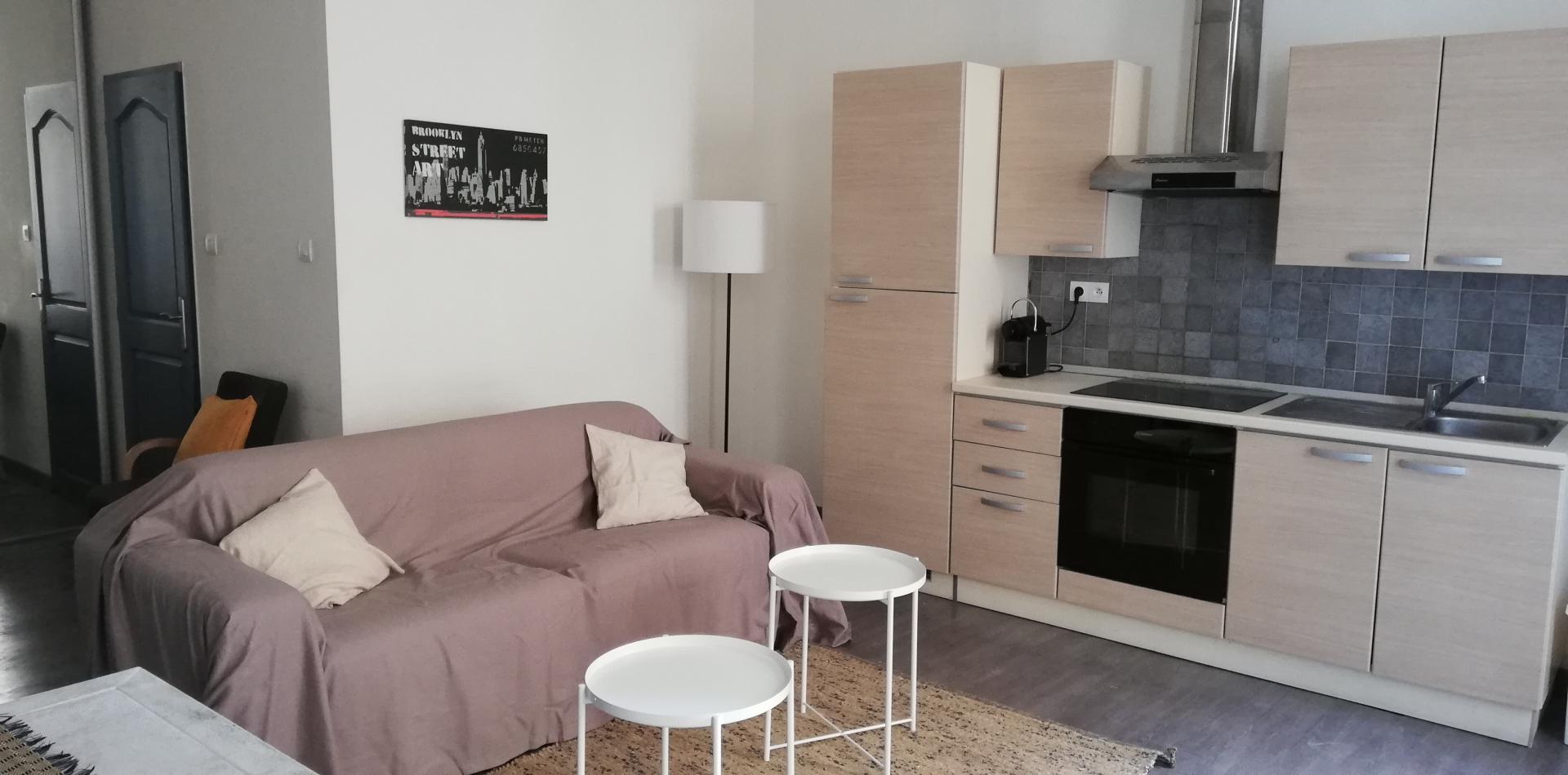 Studio Red* - Marseille 13006