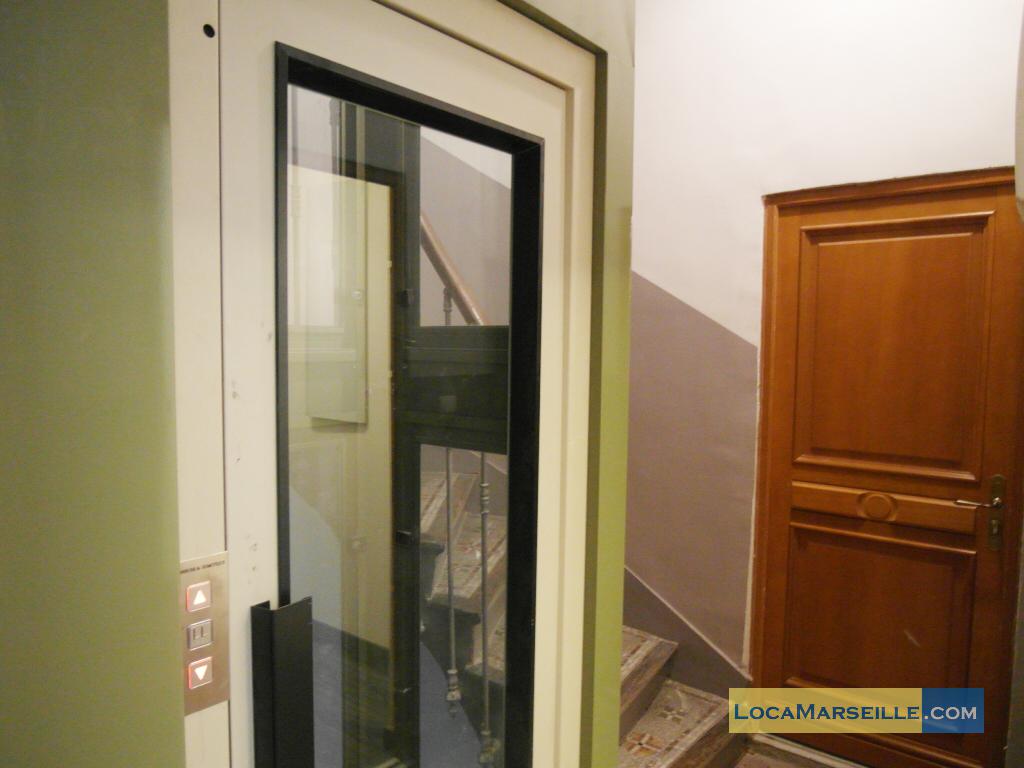 Studio Red* - Marseille 13006