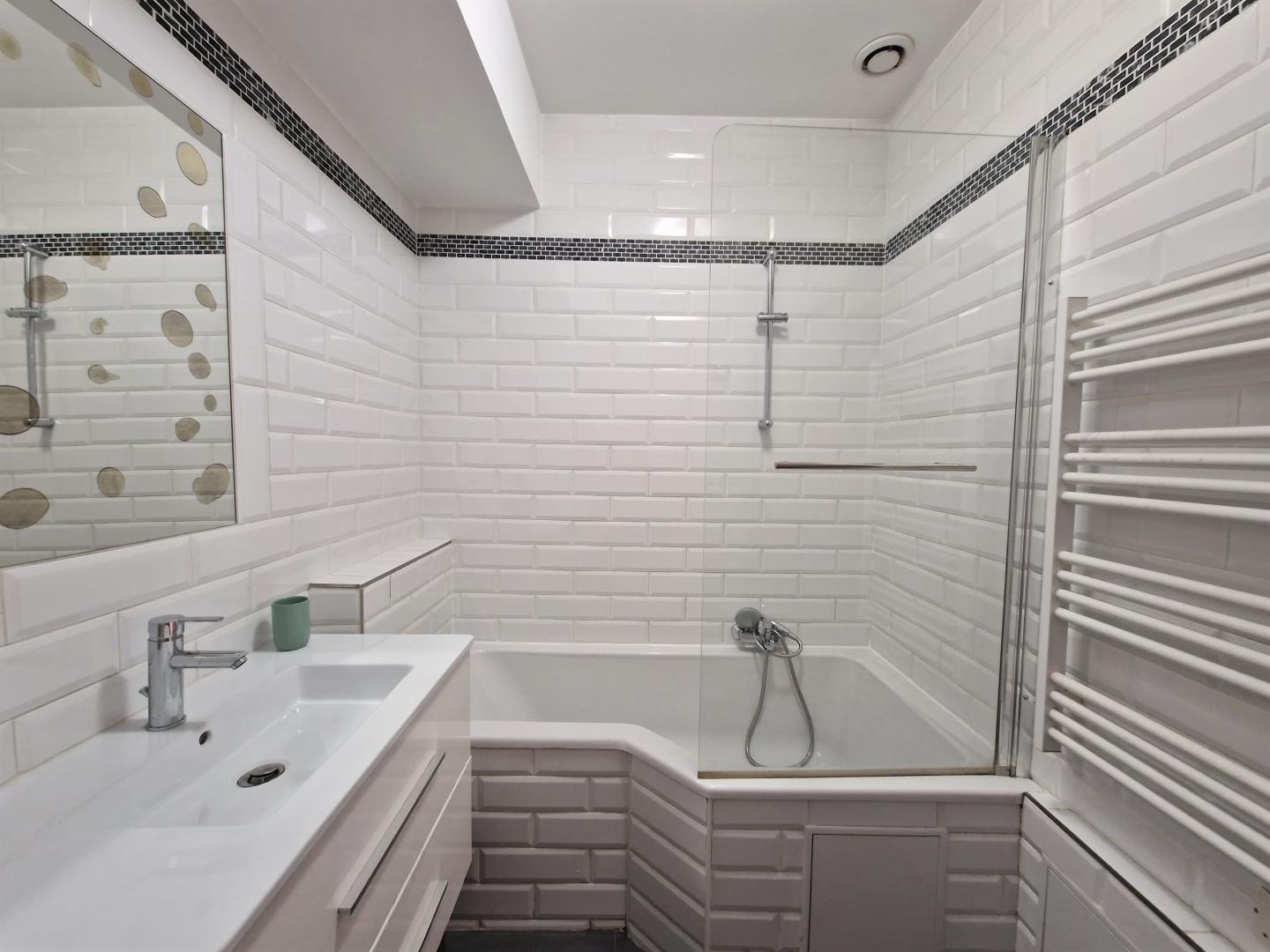 Green apple* - Marseille 13002