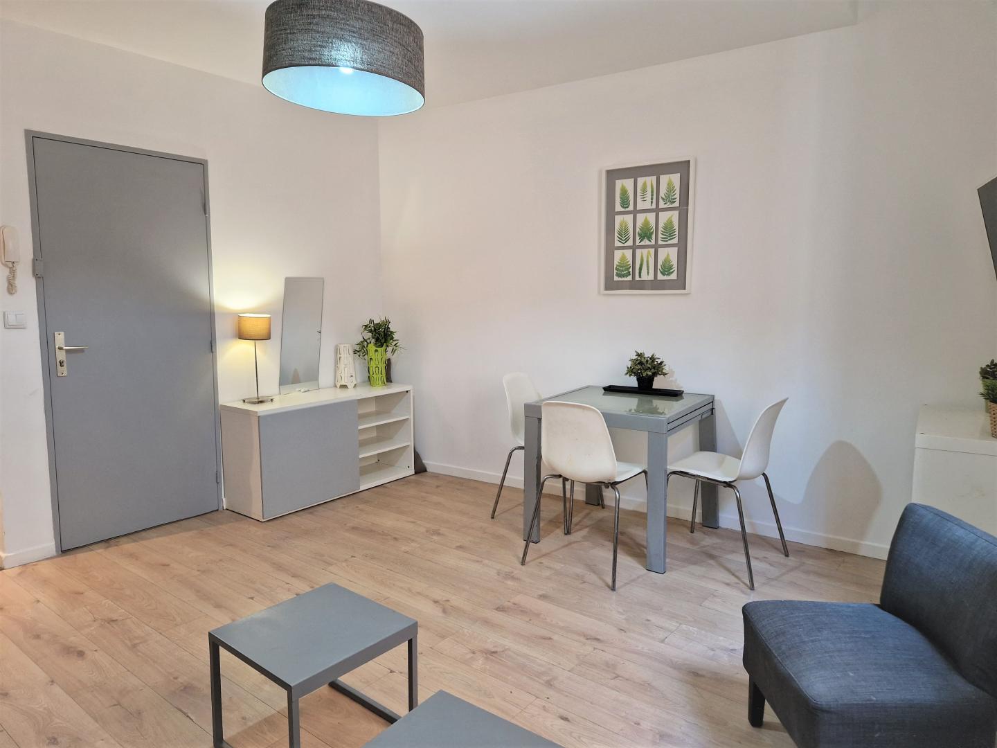 Green apple* - Marseille 13002