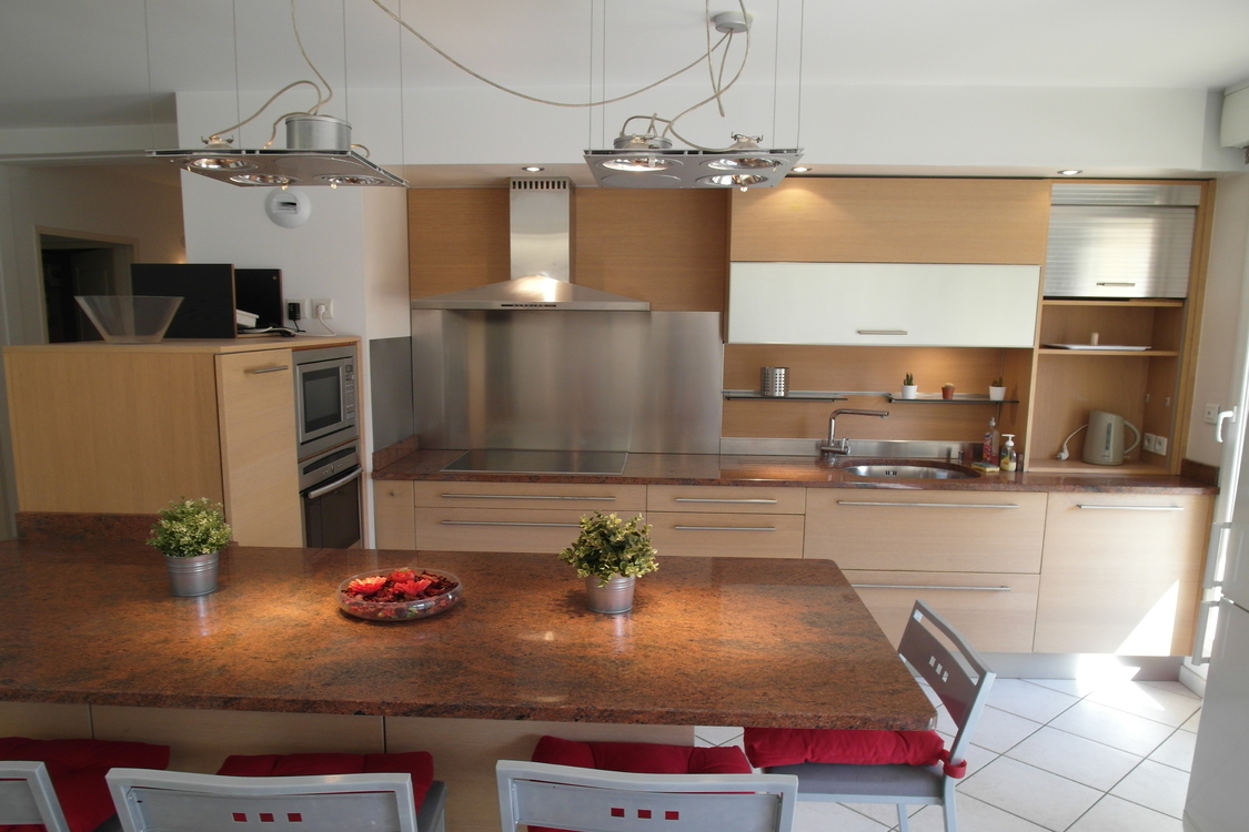 Le Delanglade* - Marseille 13006