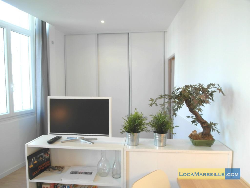 Bord de Place* - Marseille 13001