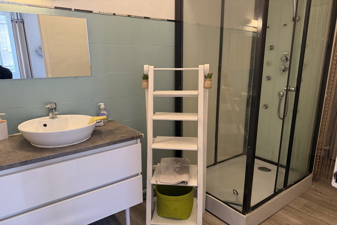 Eau Bleue* - Marseille 13007