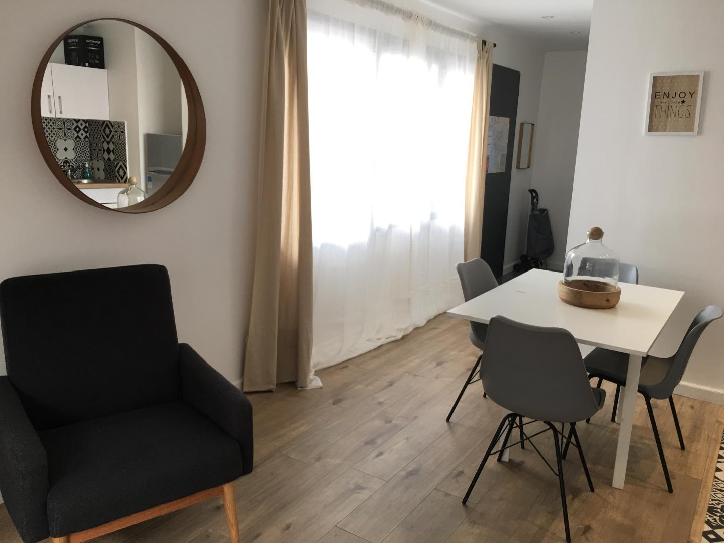 Design* - Marseille 13005