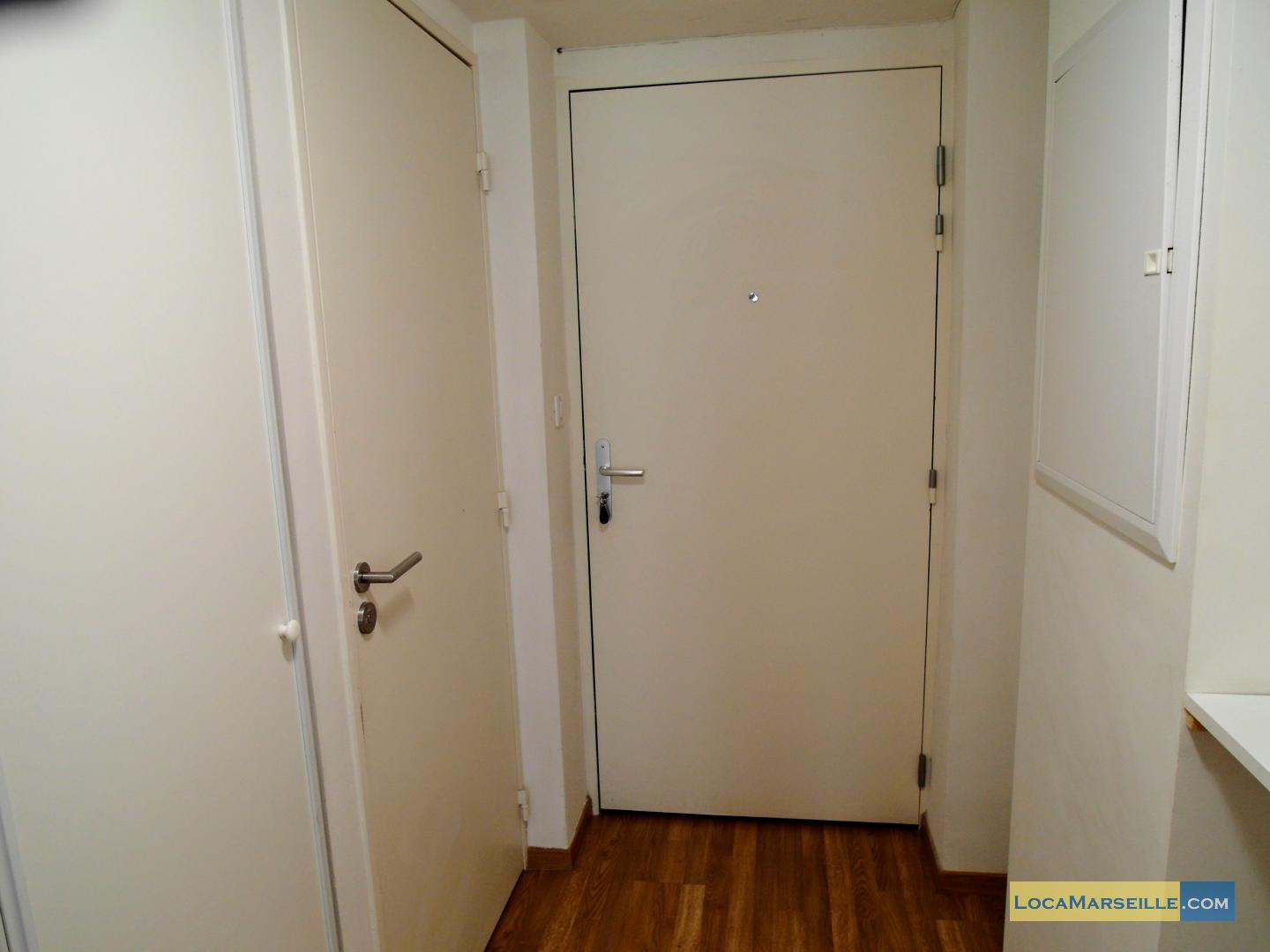 Le Republique* - Marseille 13002