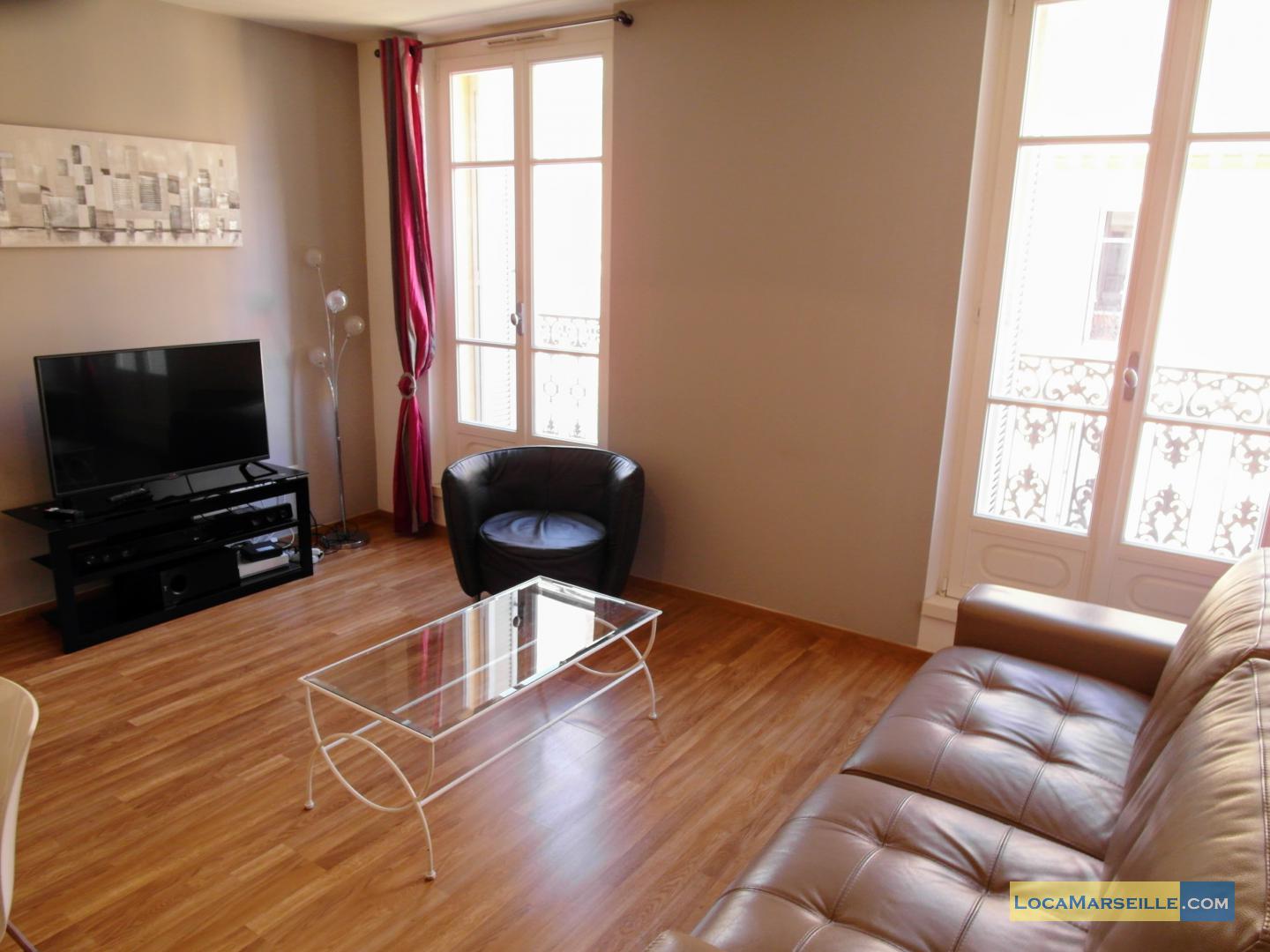 Le Republique* - Marseille 13002