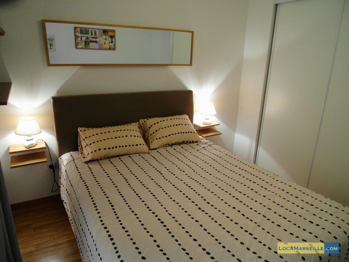 Le Republique* - Marseille 13002