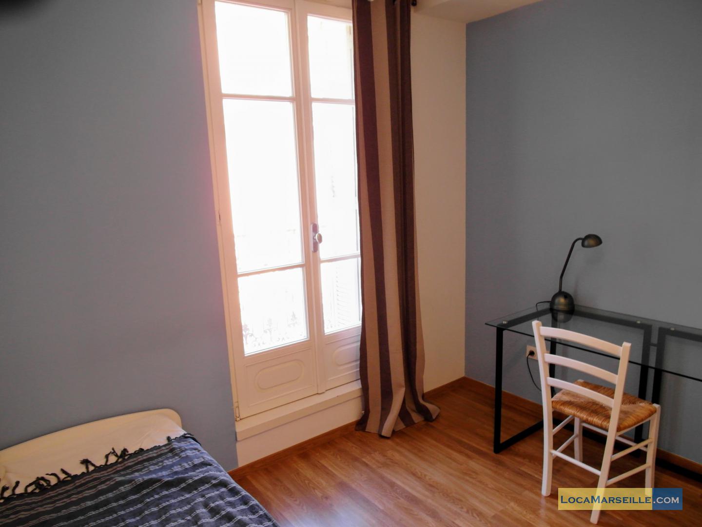 Le Republique* - Marseille 13002