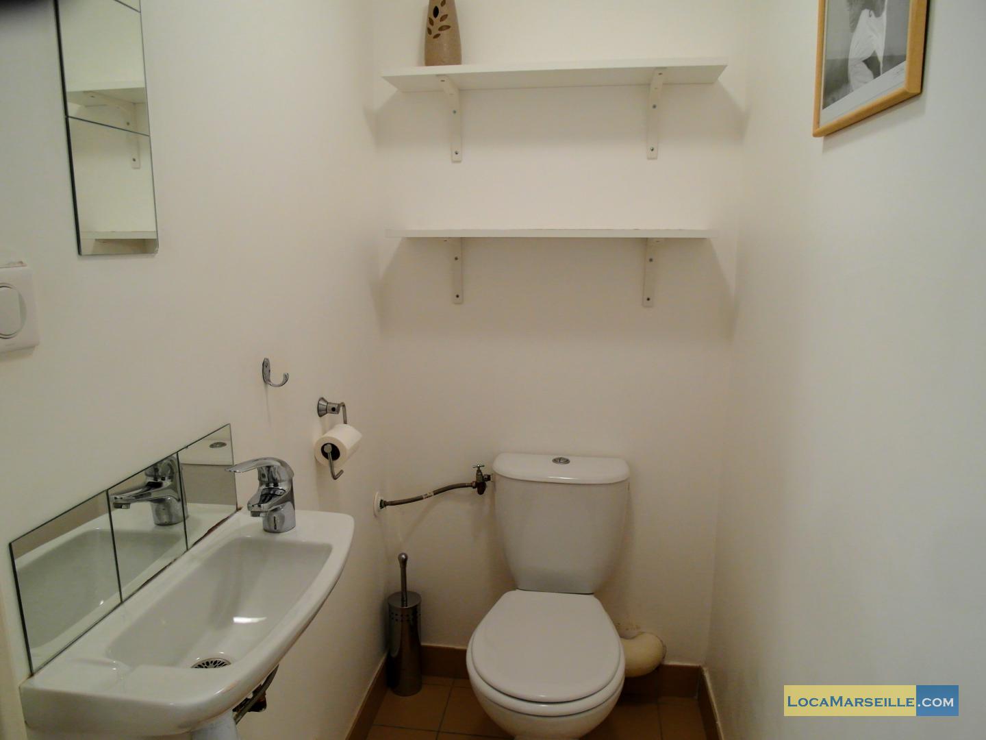 Le Republique* - Marseille 13002