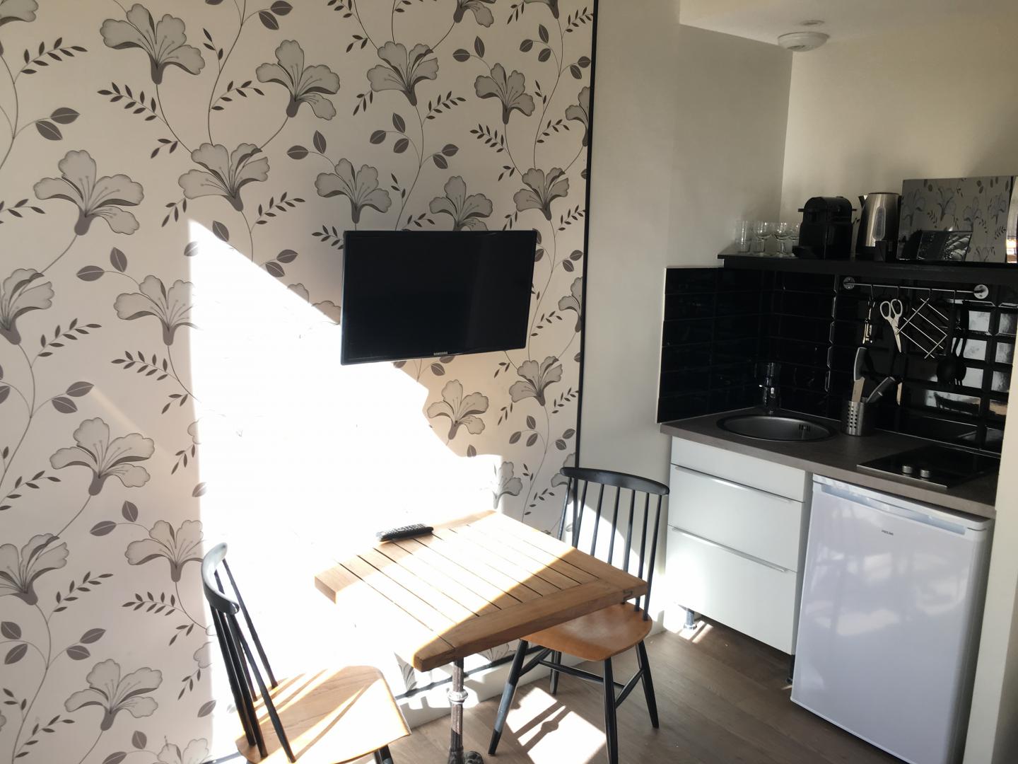 Dragon 1* - Marseille 13006