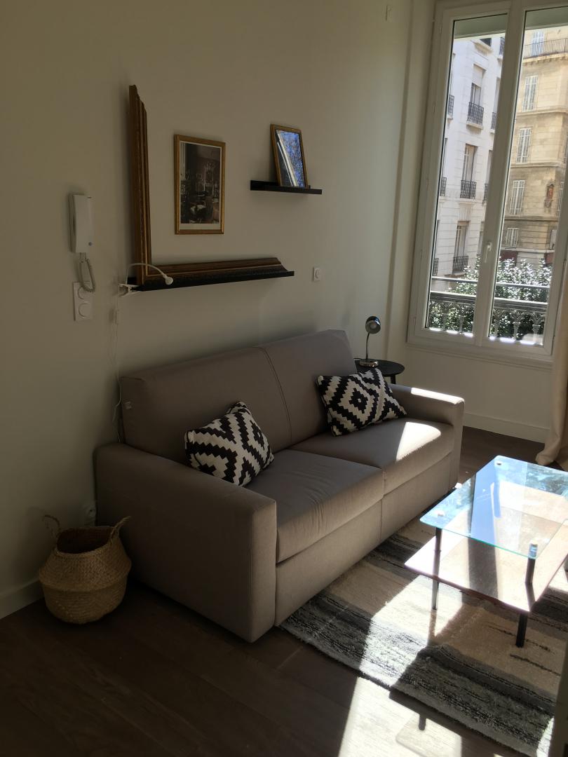 Dragon 1* - Marseille 13006