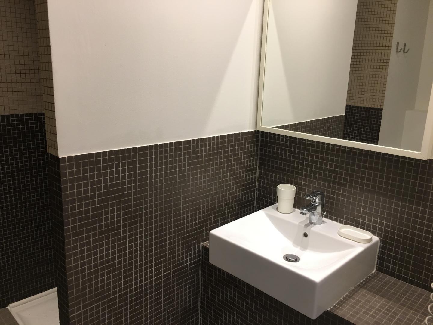 Paradis 32* - Marseille 13006