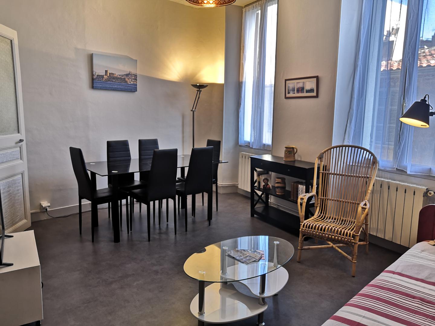 Lodi Tilsit*  - Marseille 13006