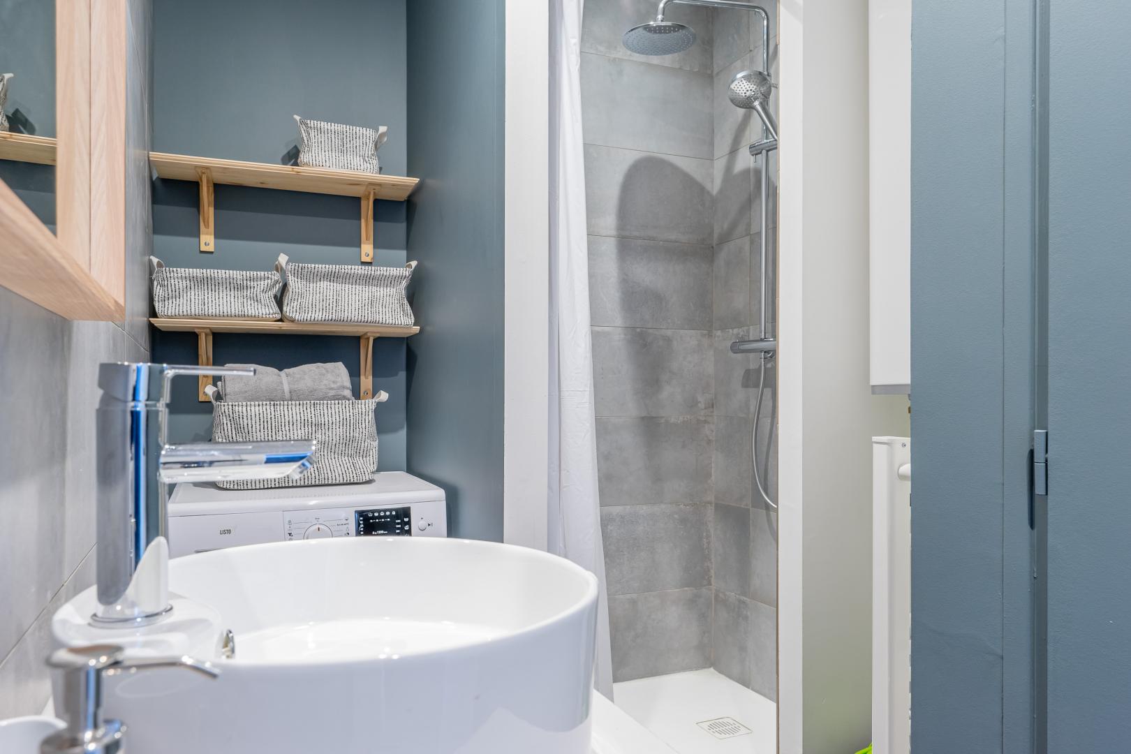 Cosy Davso* - Marseille 13001