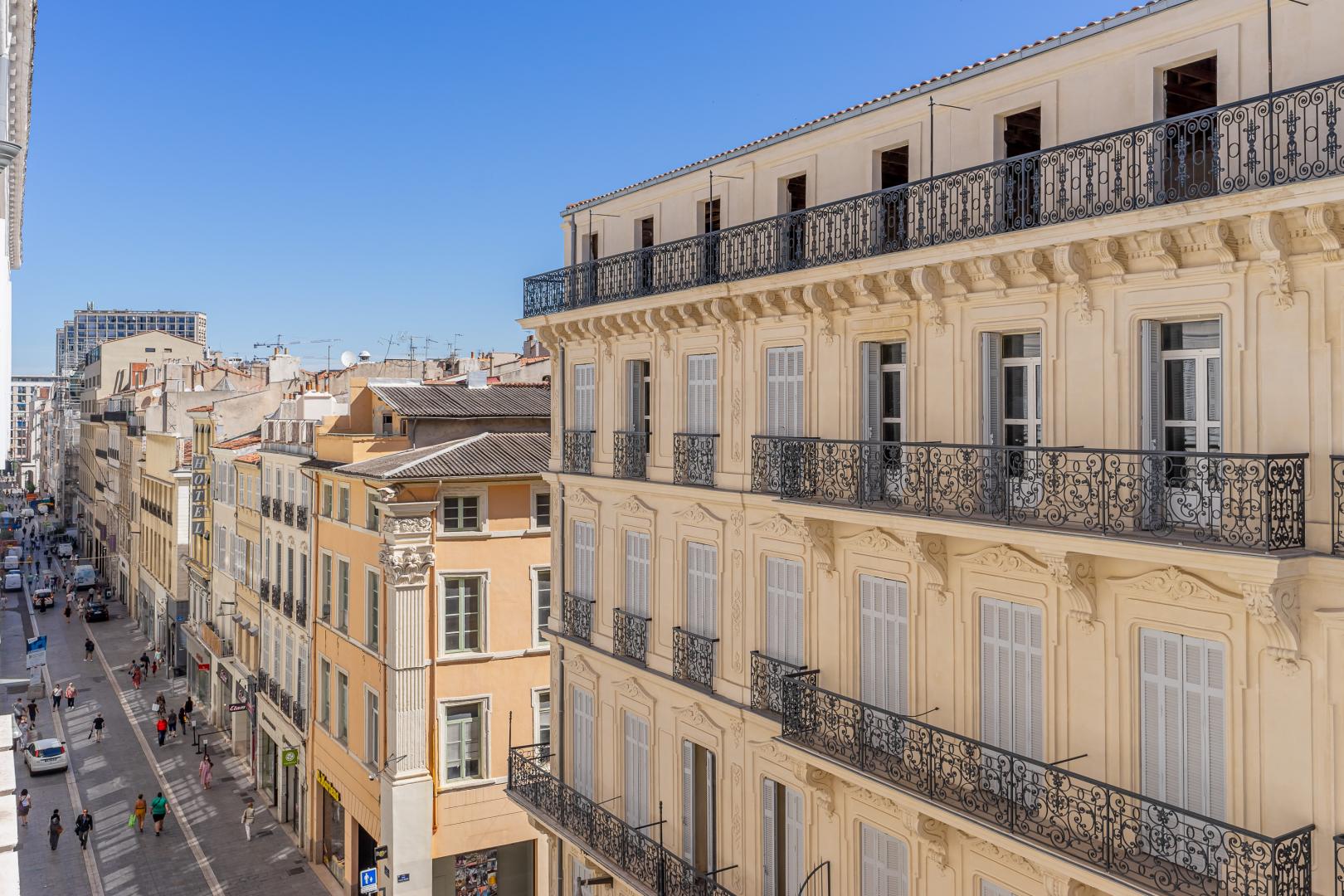 Cosy Davso* - Marseille 13001