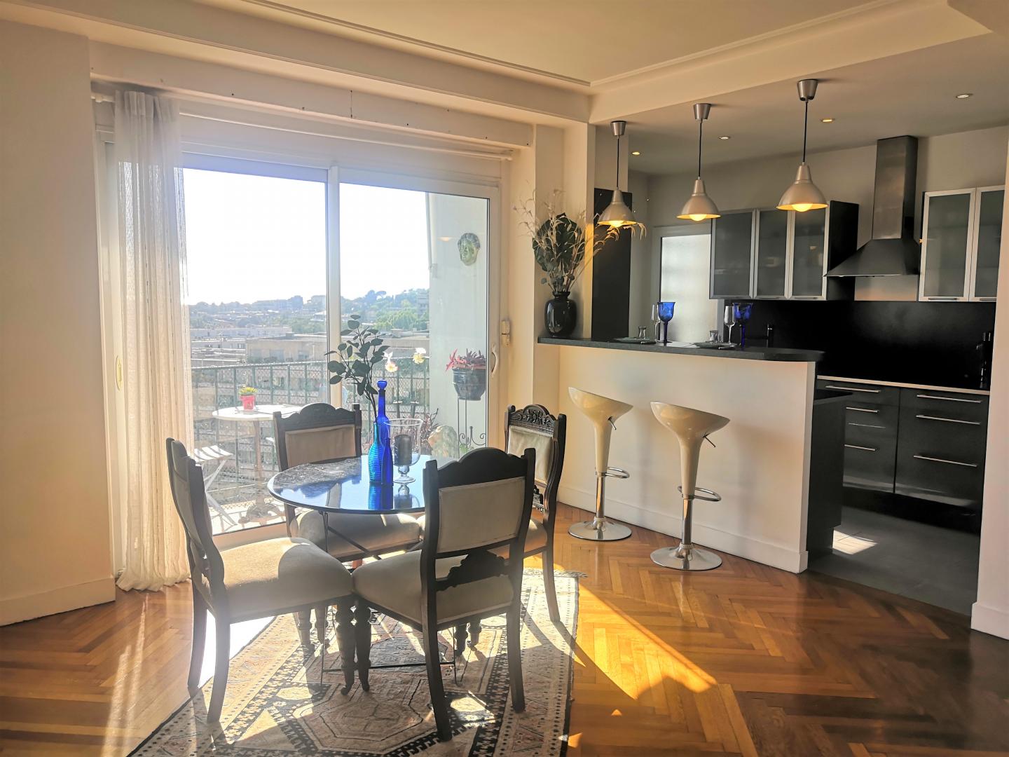 Sea View* - Marseille 13008