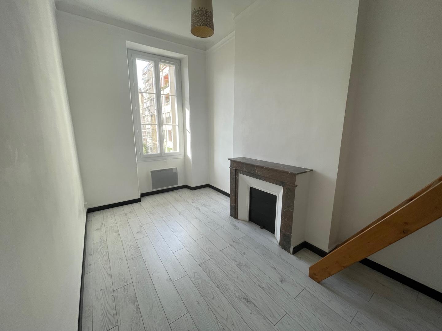 Mezzanine Dupre* - Marseille 13008