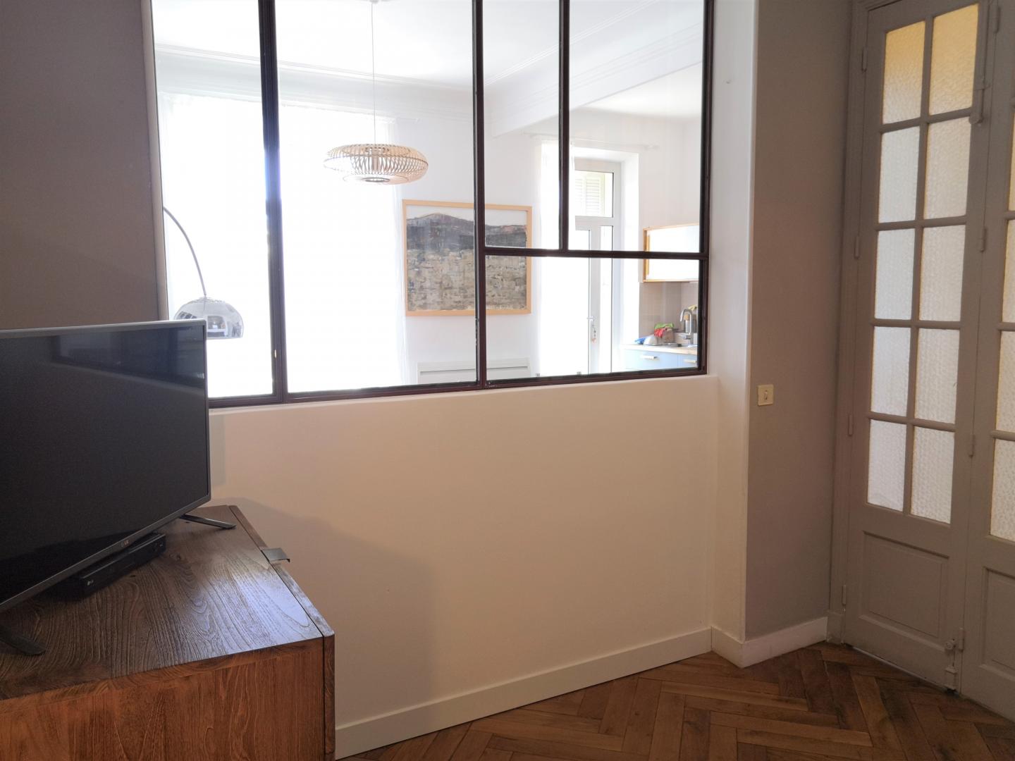 Le Cl�menceau* - Marseille 13004