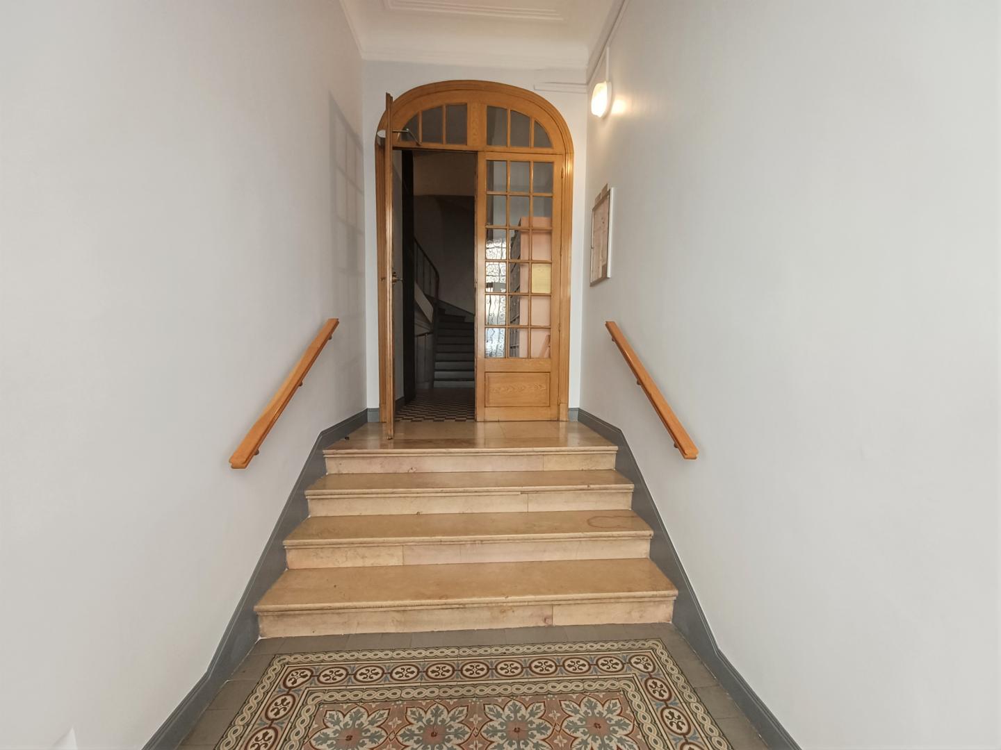 Le Cl�menceau* - Marseille 13004