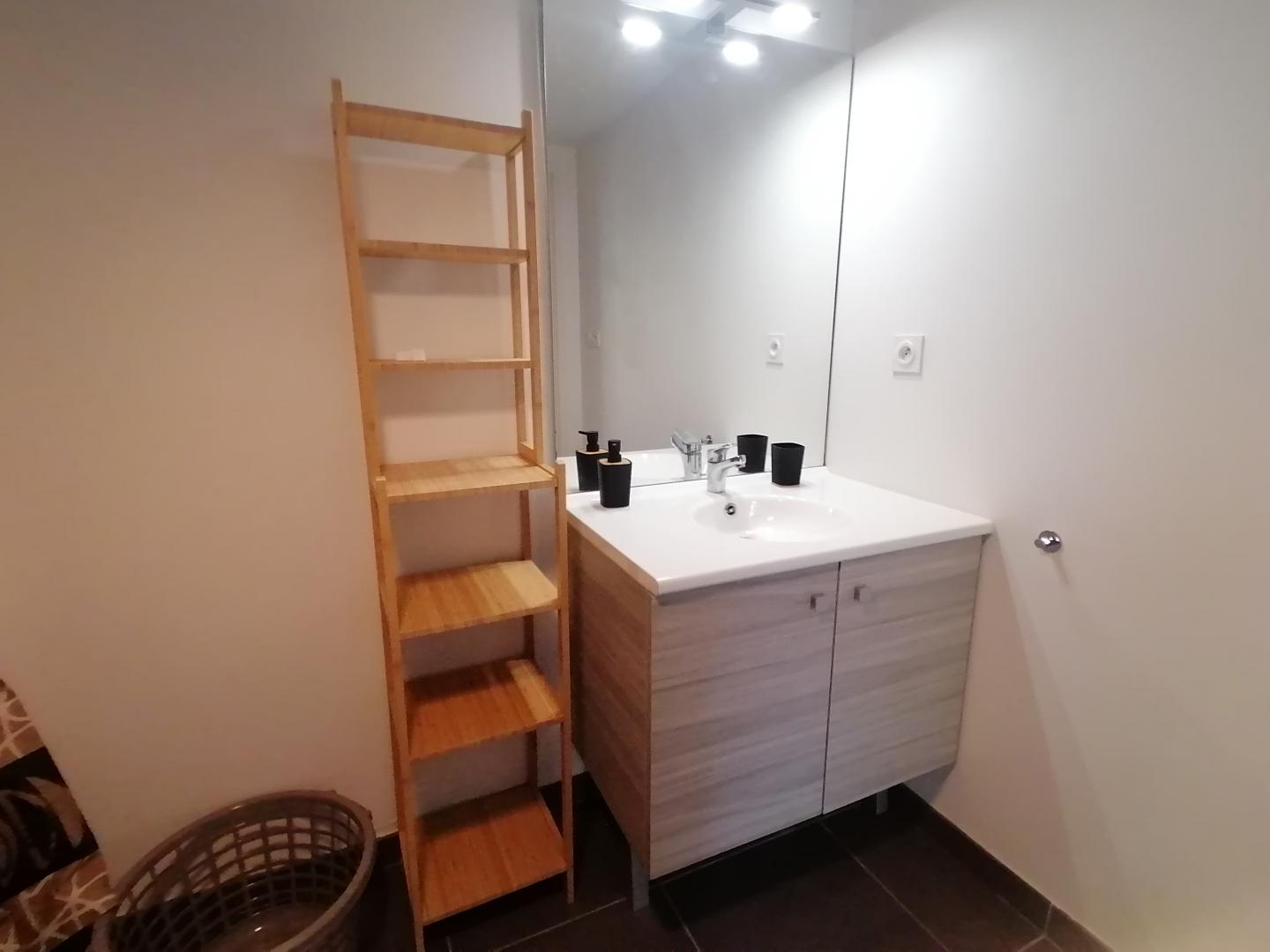 L'archange* - Marseille 13005