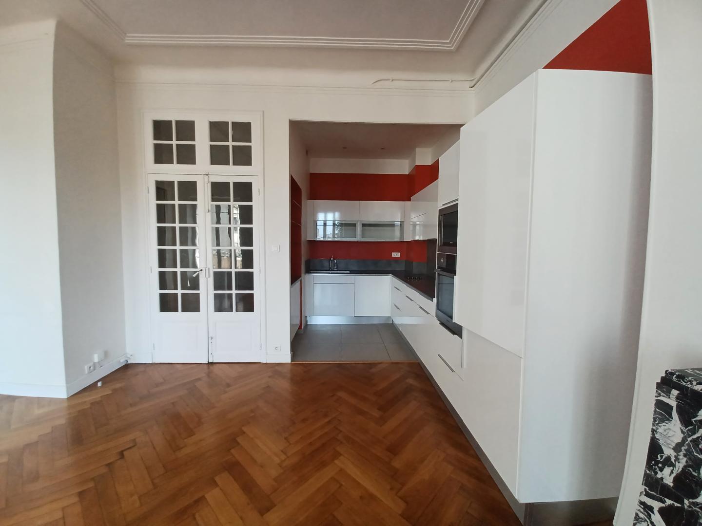 Balcon Pierre Dupre* - Marseille 13008