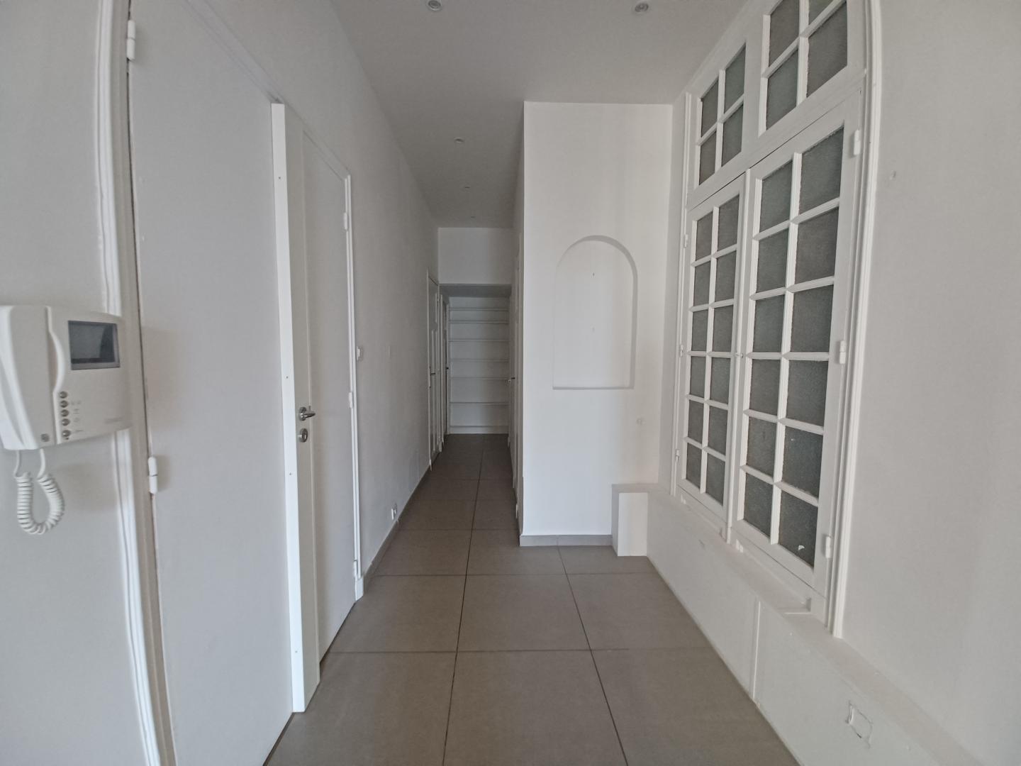 Balcon Pierre Dupre* - Marseille 13008